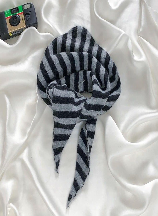 TYATVS Knitted Triangle Scarf for Women Y2k Stripe Head Scarf Aesthetic Accessories Cottagecore Streetwear Triangle Shawl (Grey) - Image 2